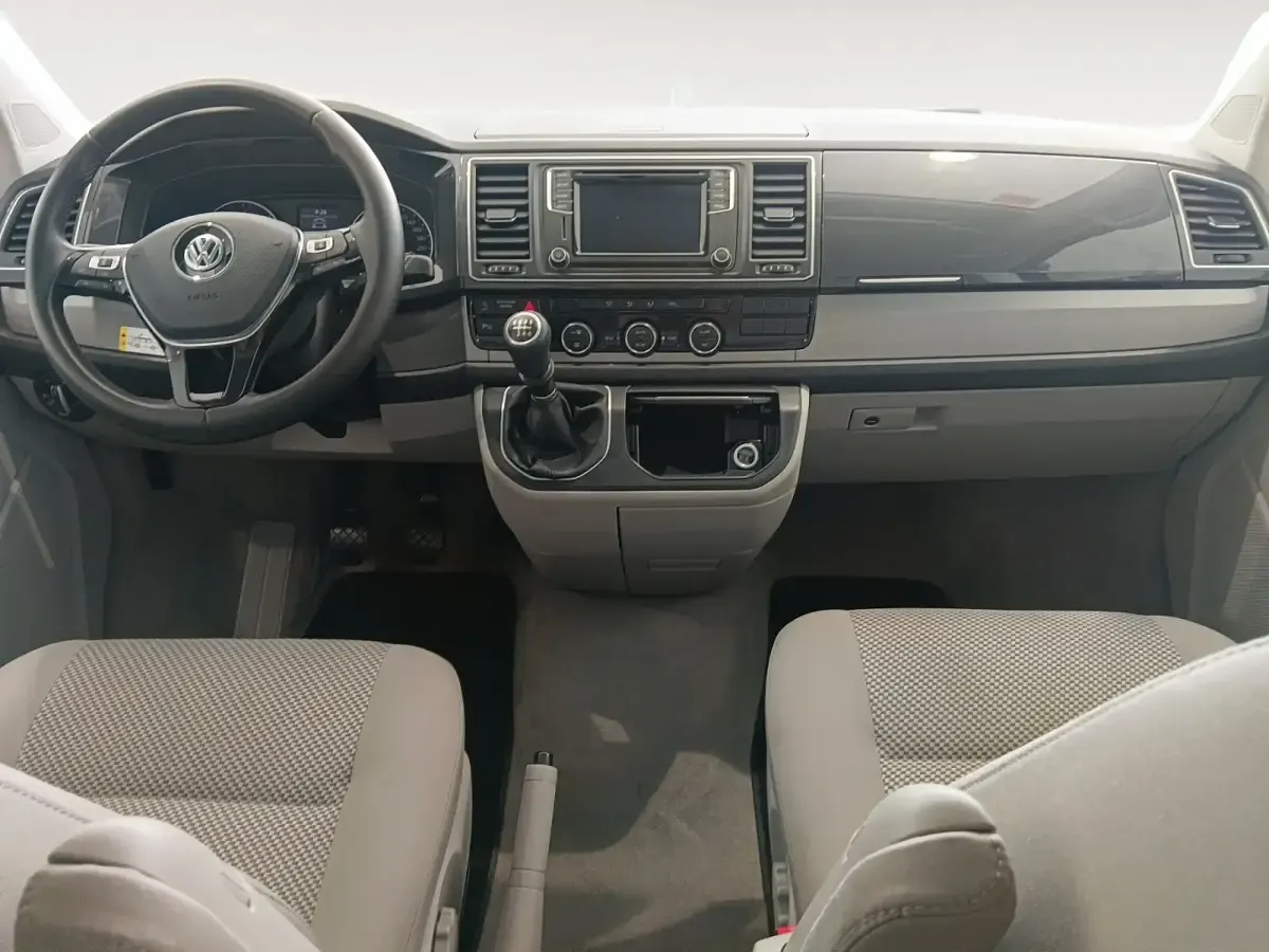 Usado VW California Beach 150 CV (110 kW) 2019 Azul Van