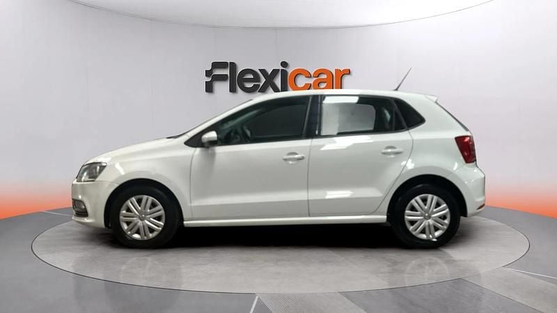 Usado VW Polo Edition 60 CV (44 kW) 2016 Blanco Berlina