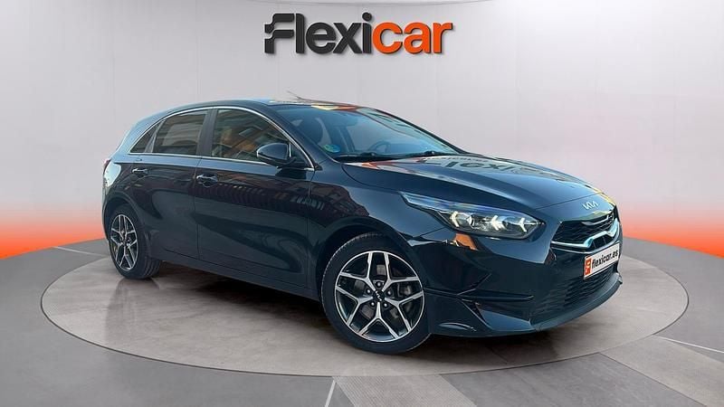 Używany Kia Ceed 136 KM (100 kW) 2024 Hatchback