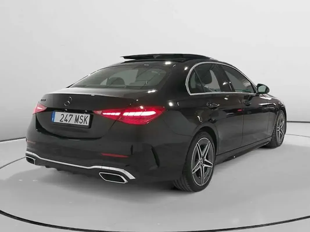 Usado Mercedes C200 163 CV (119 kW) 2024 Negro Berlina