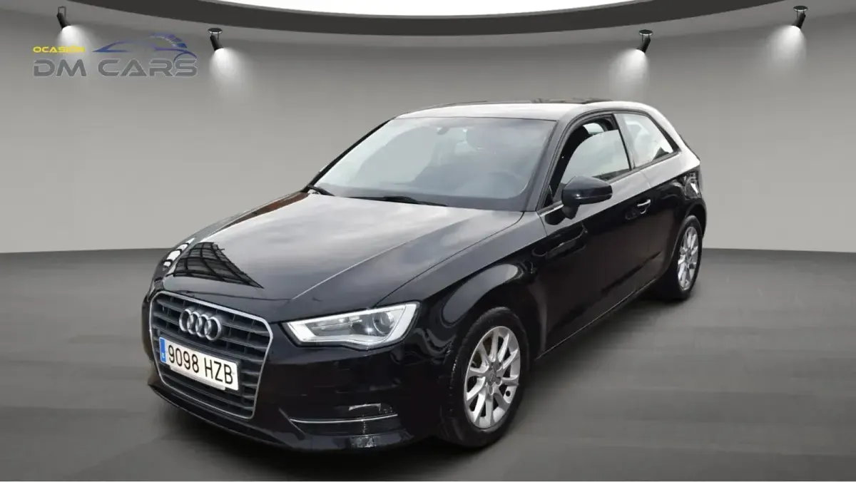 Usado Audi A3 Ambiente 105 CV (77 kW) 2014 Negro Utilitario