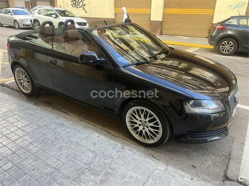 Usado Audi A3 Cabriolet Attraction 160 CV (117 kW) 2009 Negro Descapotable