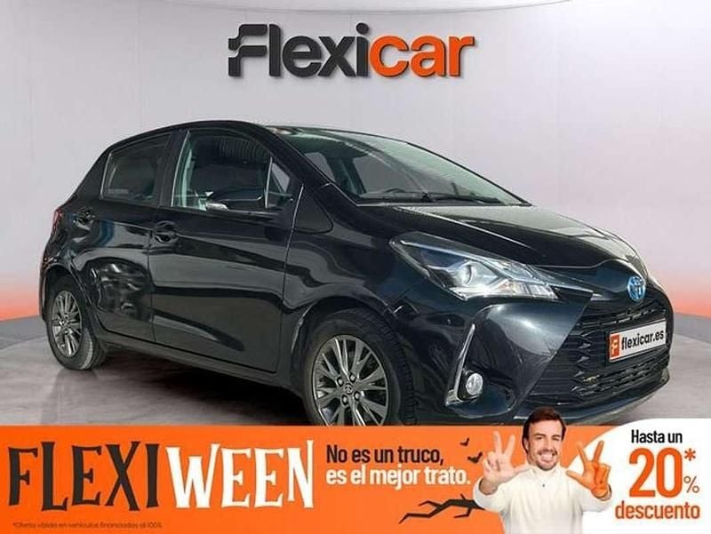 Negro Usado 2019 Toyota Yaris Hybrid Active Utilitario | 15.290 € (Precio justo) - Imagen 1/4