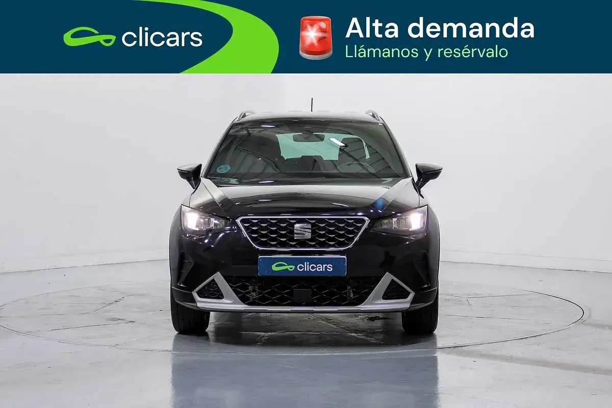 Usado Seat Arona 116 CV (85 kW) 2025 Negro SUV