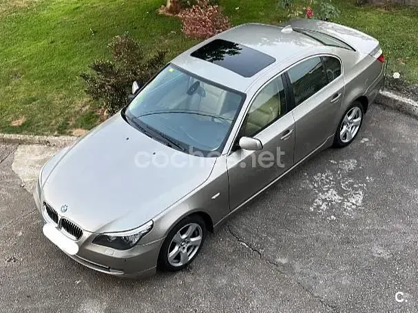Usado BMW 525 218 CV (160 kW) 2008 Gris / plata Berlina
