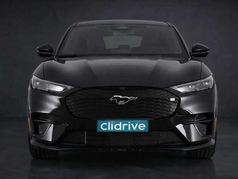 Usado Ford Mustang Mach-E Premium 202 kW (276 CV) 2022 Negro SUV