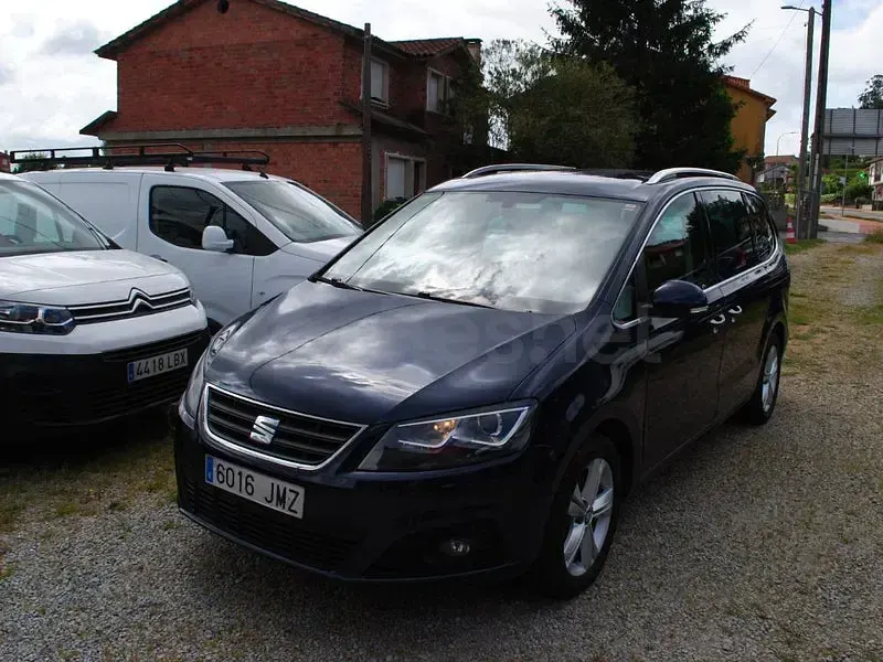Usado Seat Alhambra 150 CV (110 kW) 2016 Azul Monovolumen