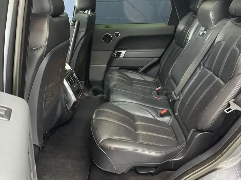Usado Land Rover Range Rover Autobiography Dynamic 339 CV (249 kW) 2015 Gris / plata SUV