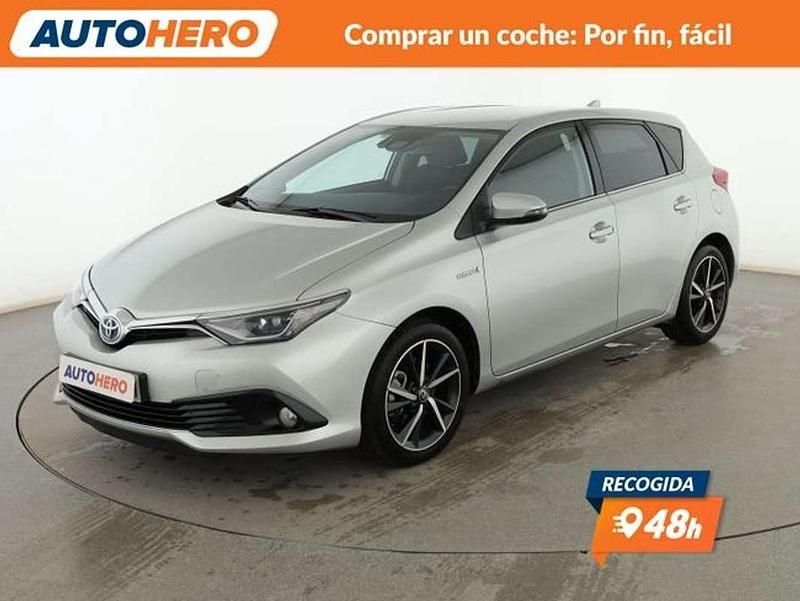 Usado Toyota Auris Hybrid Edition 136 CV (100 kW) 2017 Gris Utilitario
