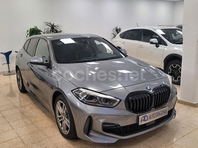 Usado BMW 118 M Sport 136 CV (100 kW) 2024 Gris Utilitario