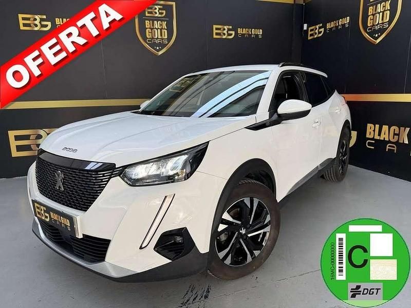Usado Peugeot 2008 Allure 110 CV (80 kW) 2022 Blanco SUV