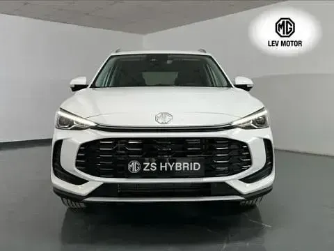 Usado MG ZS Luxury 197 CV (144 kW) 2025 Blanco SUV
