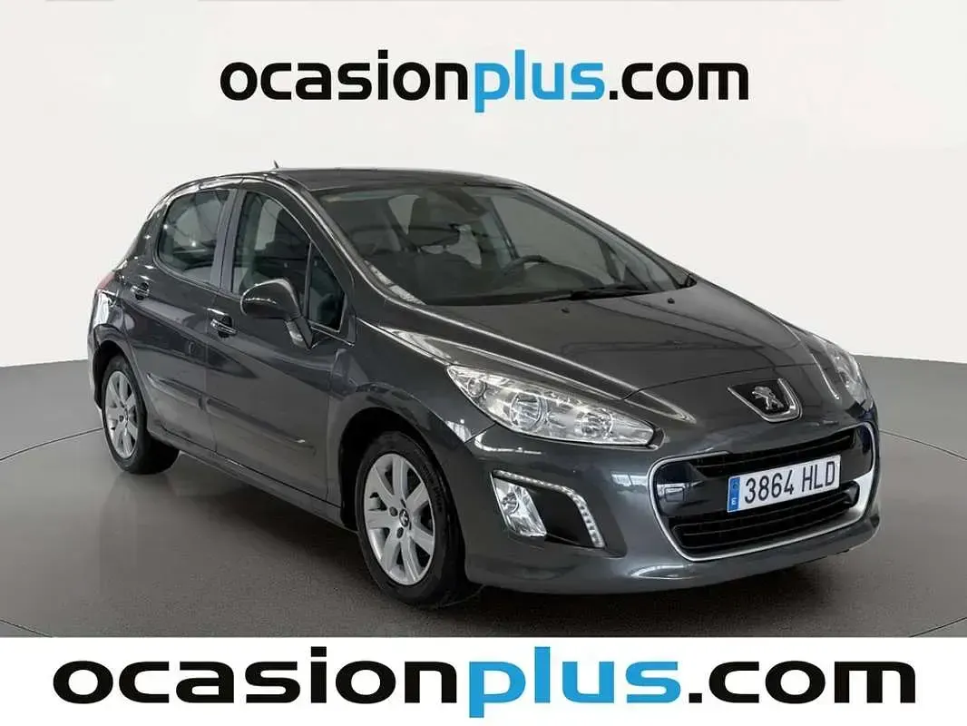 Usado Peugeot 308 Active 120 CV (88 kW) 2012 Gris Utilitario
