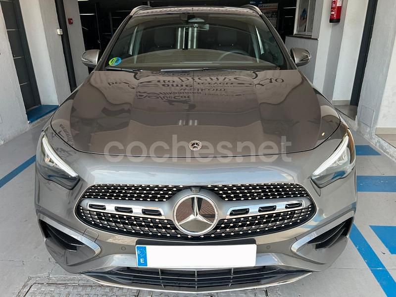 Gris / plata Nuevo 2024 Mercedes GLA200 SUV | 43.500 € (Precio justo) - Imagen 1/4