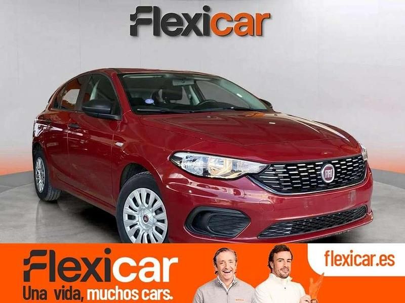 Rojo Usado 2017 Fiat Tipo Easy Berlina | 9090 € (Precio justo) - Imagen 1/4