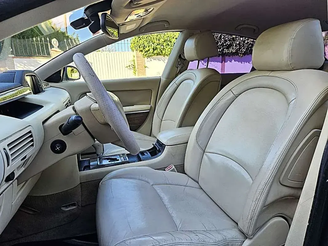 Usado Citroën C6 Exclusive 208 CV (152 kW) 2007 Gris Berlina