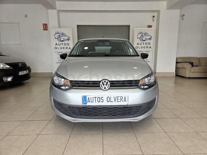 Usado VW Polo Advance 90 CV (66 kW) 2010 Gris / plata Utilitario