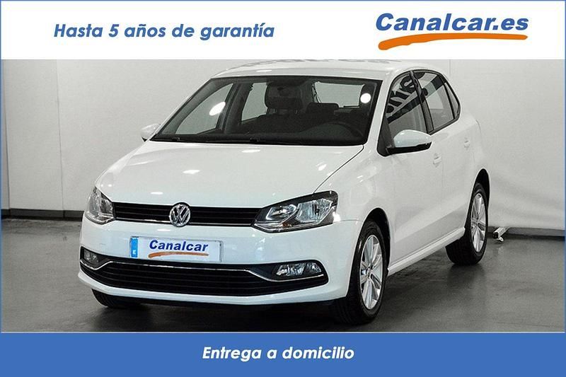 Usado VW Polo Advance 90 CV (66 kW) 2015 Blanco Utilitario