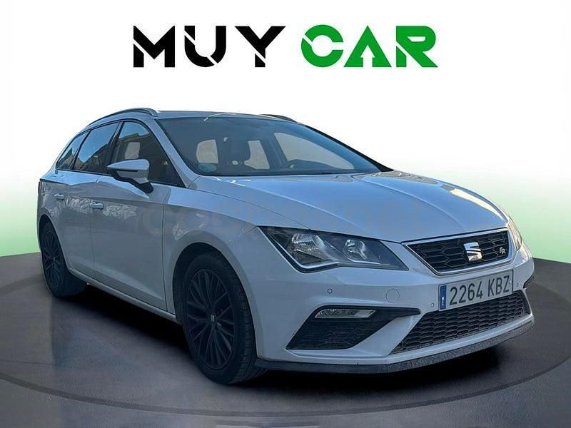 Usado Seat Leon FR 150 CV (110 kW) 2017 Blanco Familiar