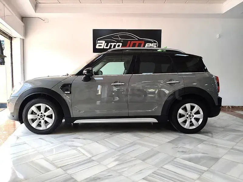 Usado Mini Cooper Countryman 136 CV (100 kW) 2018 Gris / plata SUV