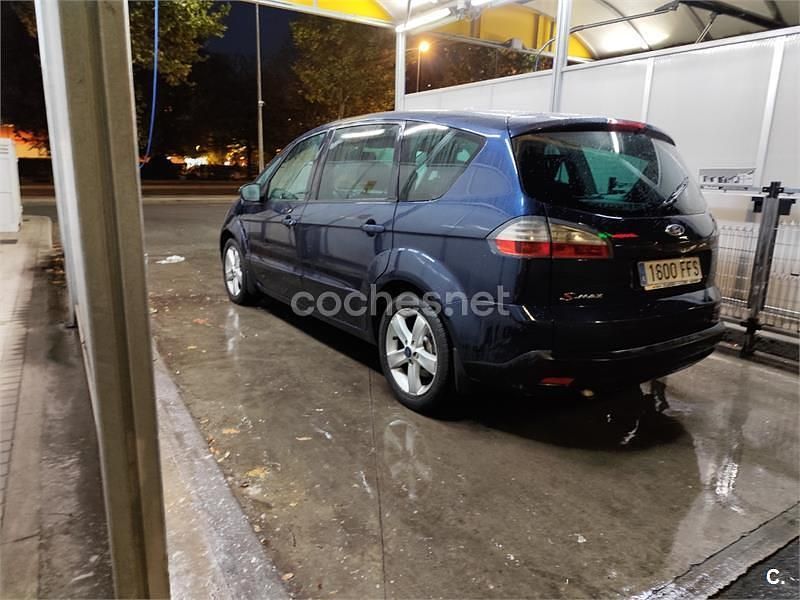 Usado Ford S-MAX Trend 140 CV (102 kW) 2006 Azul Monovolumen