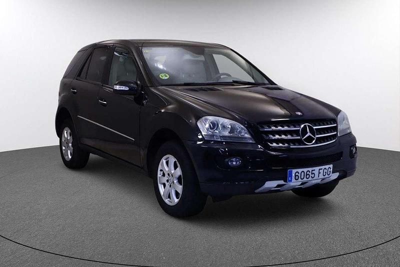 Usado Mercedes ML280 190 CV (139 kW) 2006 Blanco SUV