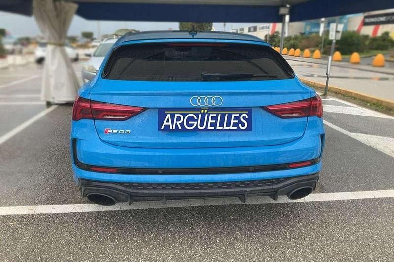 Usado Audi RS Q3 Sportback 400 CV (294 kW) 2020 Azul SUV