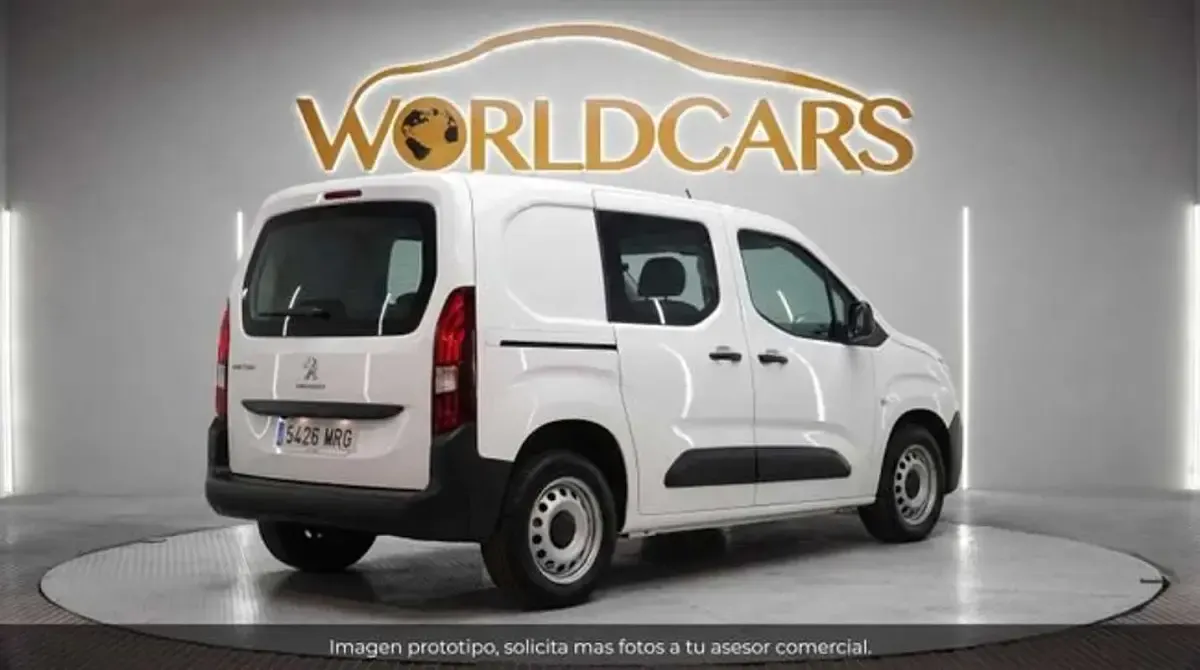 Usado Peugeot Rifter Business-Line 102 CV (75 kW) 2024 Blanco Monovolumen