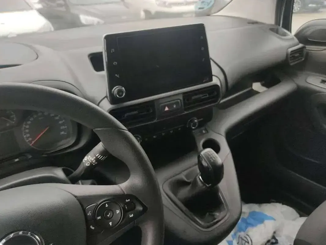 Usado Opel Combo S 99 CV (72 kW) 2019 Blanco Monovolumen