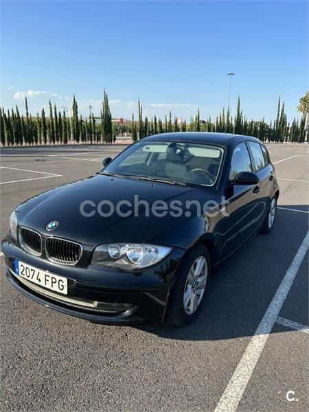 Usado BMW 120 163 CV (119 kW) 2007 Negro Utilitario