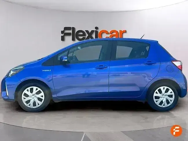 Usado Toyota Yaris Business Edition 116 CV (85 kW) 2020 Azul