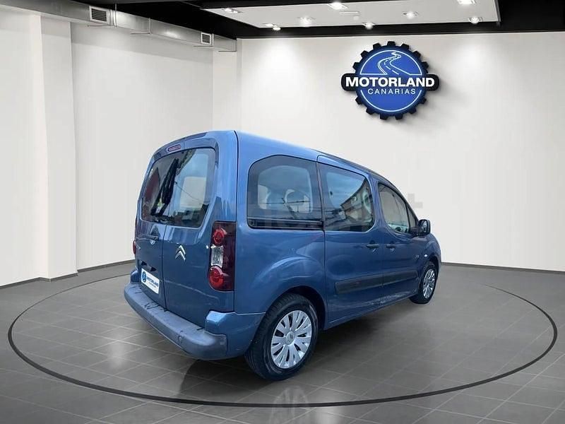Usado Citroën Berlingo XTR 100 CV (73 kW) 2016 Azul Monovolumen