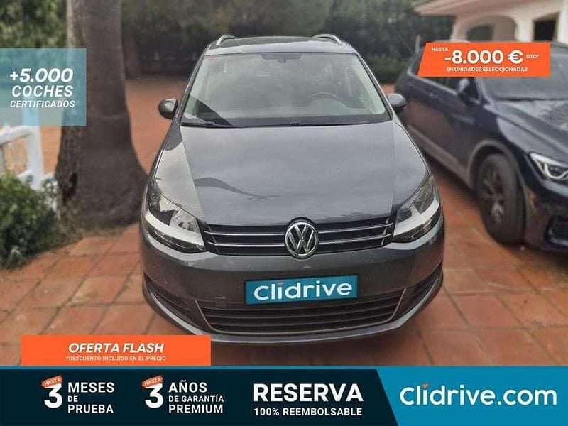 Usado VW Sharan Sport 140 CV (102 kW) 2015 Gris Monovolumen