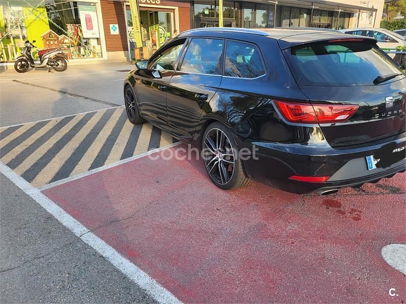 Negro Usado 2017 Cupra Leon Familiar | 23.000 € (Un poco caro) - Imagen 1/4