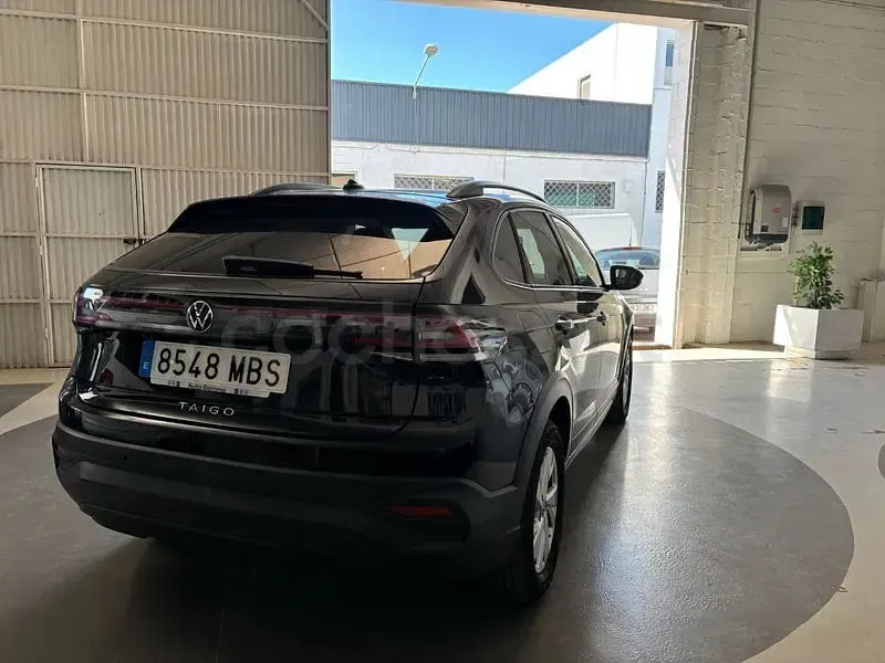 Usado VW Taigo Life 110 CV (80 kW) 2022 Negro SUV