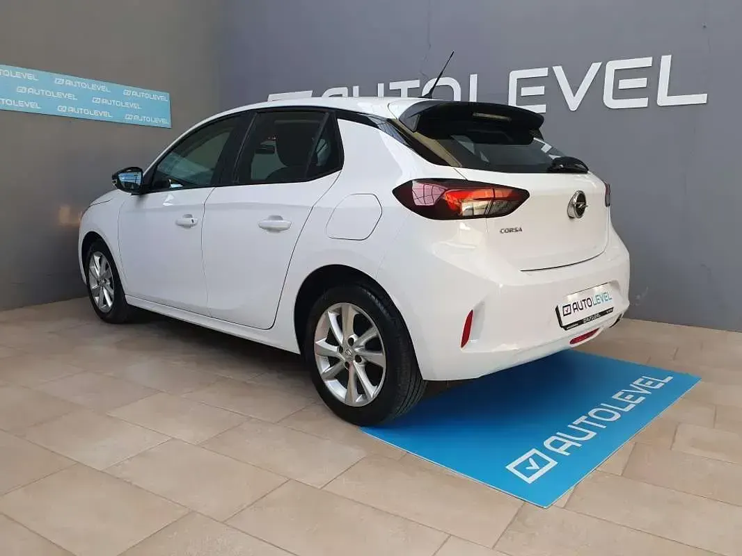 Usado Opel Corsa Edition 102 CV (75 kW) 2022 Blanco Utilitario
