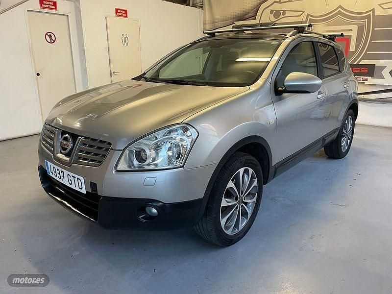 Plateado Usado 2010 Nissan Qashqai Premium Edition SUV | 7990 € (Precio justo) - Imagen 1/4