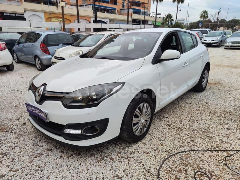 Blanco Usado 2015 Renault Mégane III Business Berlina | 6499 € (Buen precio) - Imagen 1/4