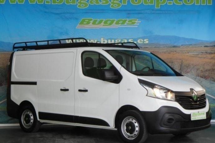 Usado Renault Trafic 90 CV (66 kW) 2015 Monovolumen
