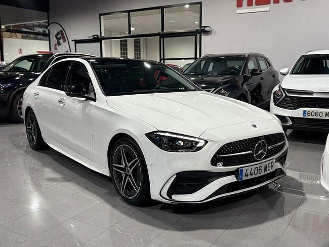 Usado Mercedes C200 AMG Line Premium Plus 163 CV (119 kW) 2023 Blanco Berlina