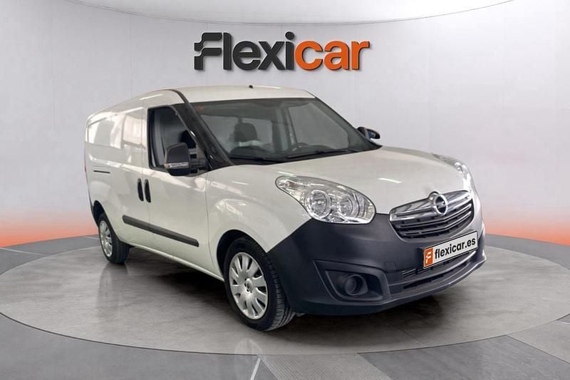 Blanco Usado 2018 Opel Combo Monovolumen | 8190 € - Imagen 1/4