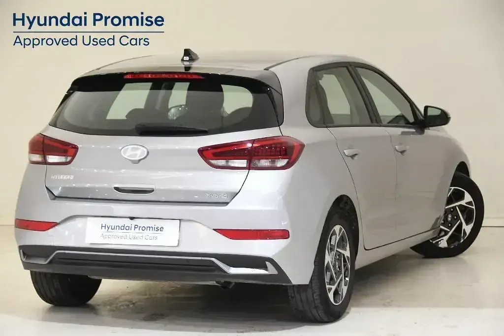 Usado Hyundai i30 100 CV (73 kW) 2024 Otro Berlina