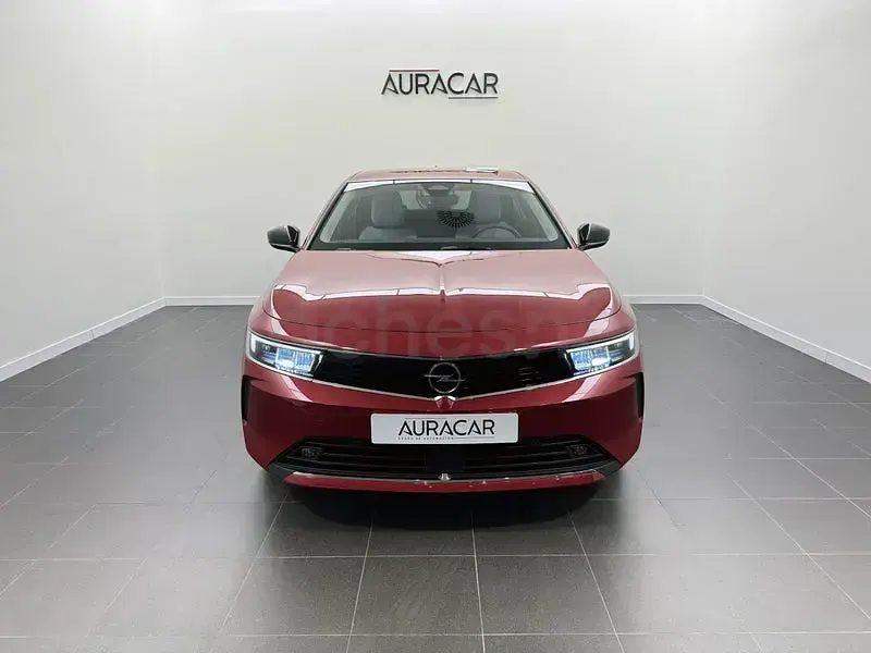 Usado Opel Astra Elegance 130 CV (95 kW) 2024 Rojo Berlina