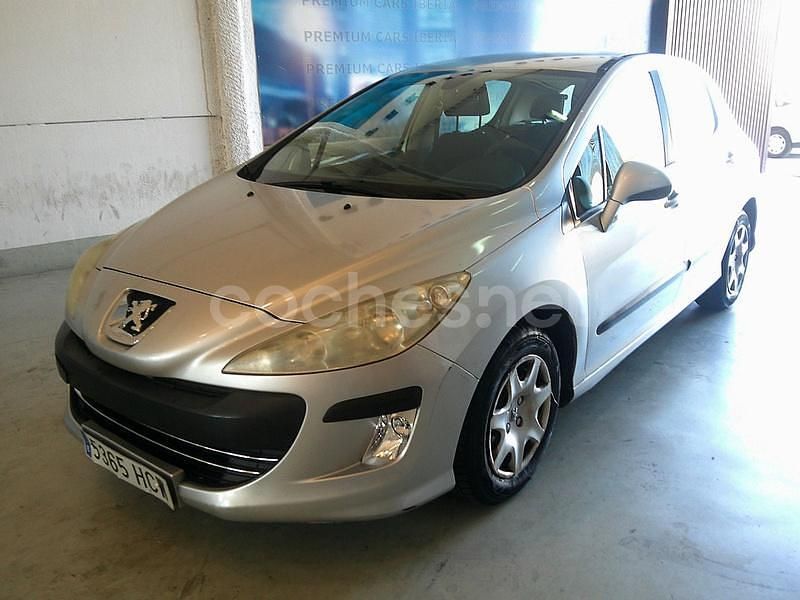 Gris / plata Usado 2011 Peugeot 308 Envy Berlina | 2150 € (Precio justo) - Imagen 1/4