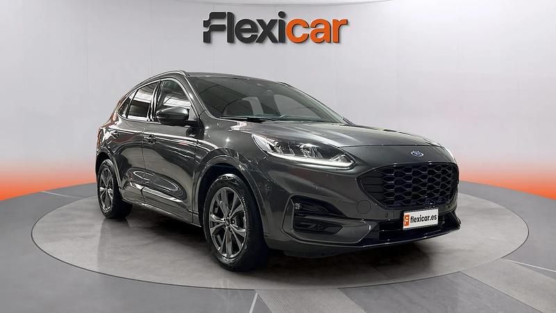 Usado Ford Kuga ST-Line 120 CV (88 kW) 2024 Gris SUV