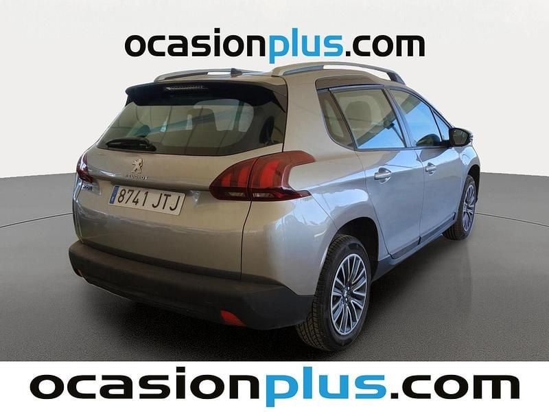 Usado Peugeot 2008 Active 82 CV (60 kW) 2016 Gris SUV
