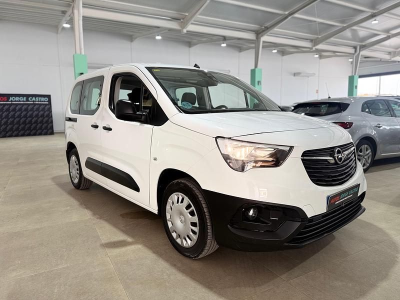 Usado Opel Combo Expression 102 CV (75 kW) 2020 Blanco