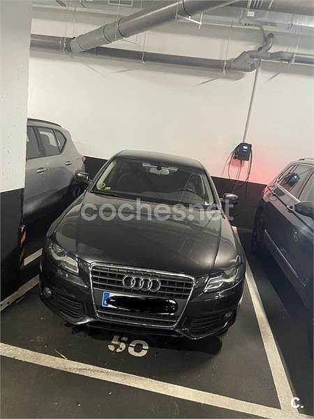 Usado Audi A4 143 CV (105 kW) 2011 Gris / plata Berlina