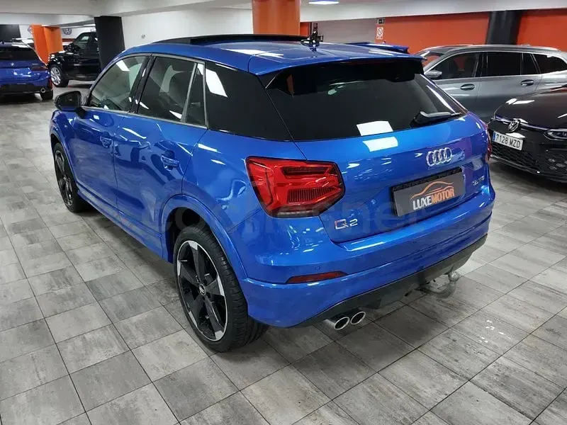 Usado Audi Q2 Sport 150 CV (110 kW) 2019 Azul SUV
