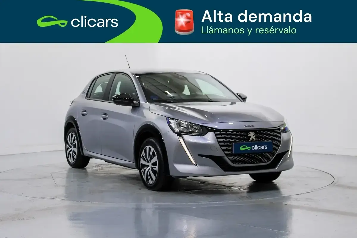 Usado Peugeot e-208 Active 100 kW (136 CV) 2022 Gris Utilitario